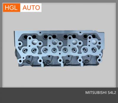 Cylinder head for MITSUBISHI S4L2