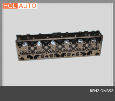 CYLINDER HEAD OM352